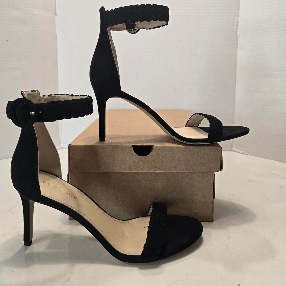 Marc Fisher Women's Braelin2 Dress Sandal Womens size 10